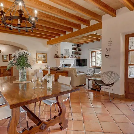 Ferienhaus Mena *